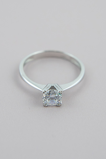 Solitaire Ring with Zircon