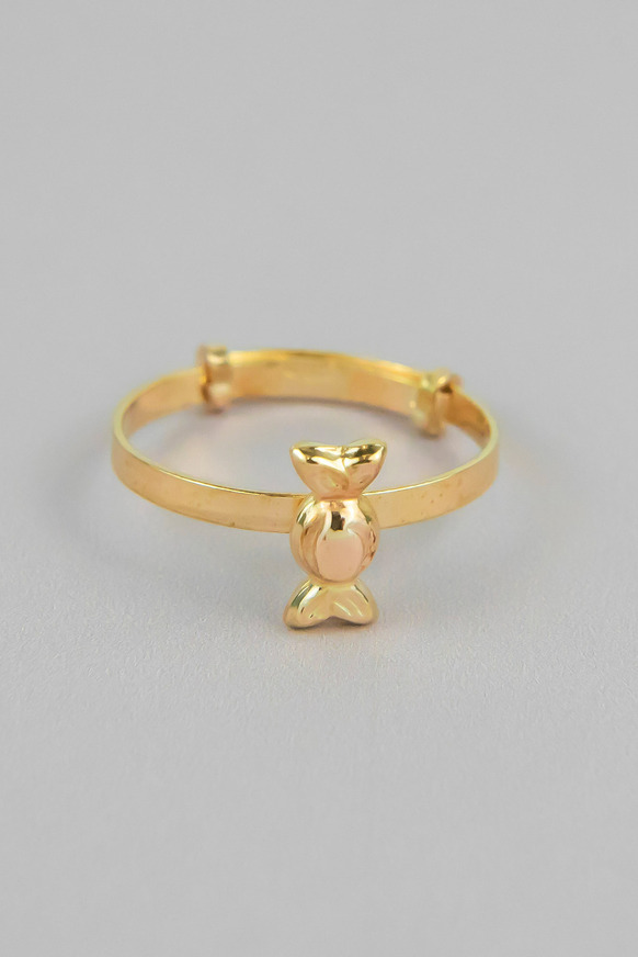 Children's candy ring